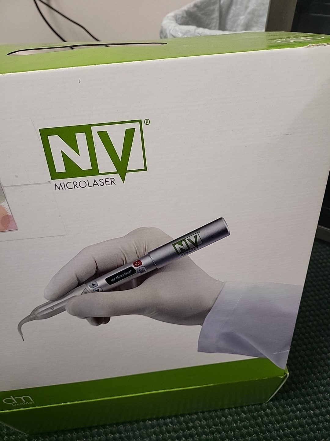 NV Handheld MicroLaser With 25 Extra Tips