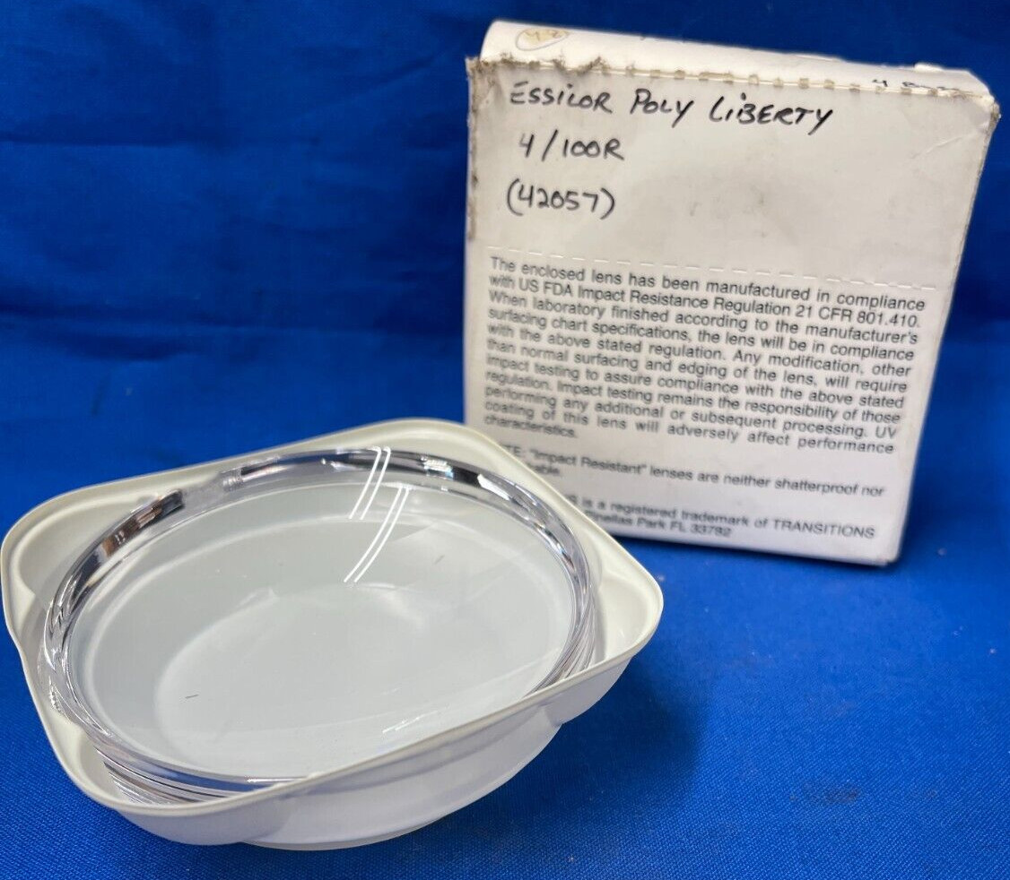 ESSILOR POLY LIBERTY 4/100 R SINGLE LENS 42057