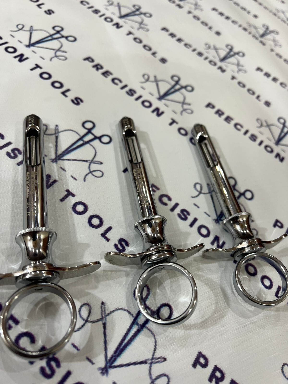 Hu-Friedy CW Style Dental Anesthetic Aspirating 1.8ml Syringe SYRCW Lot-of 3PCS