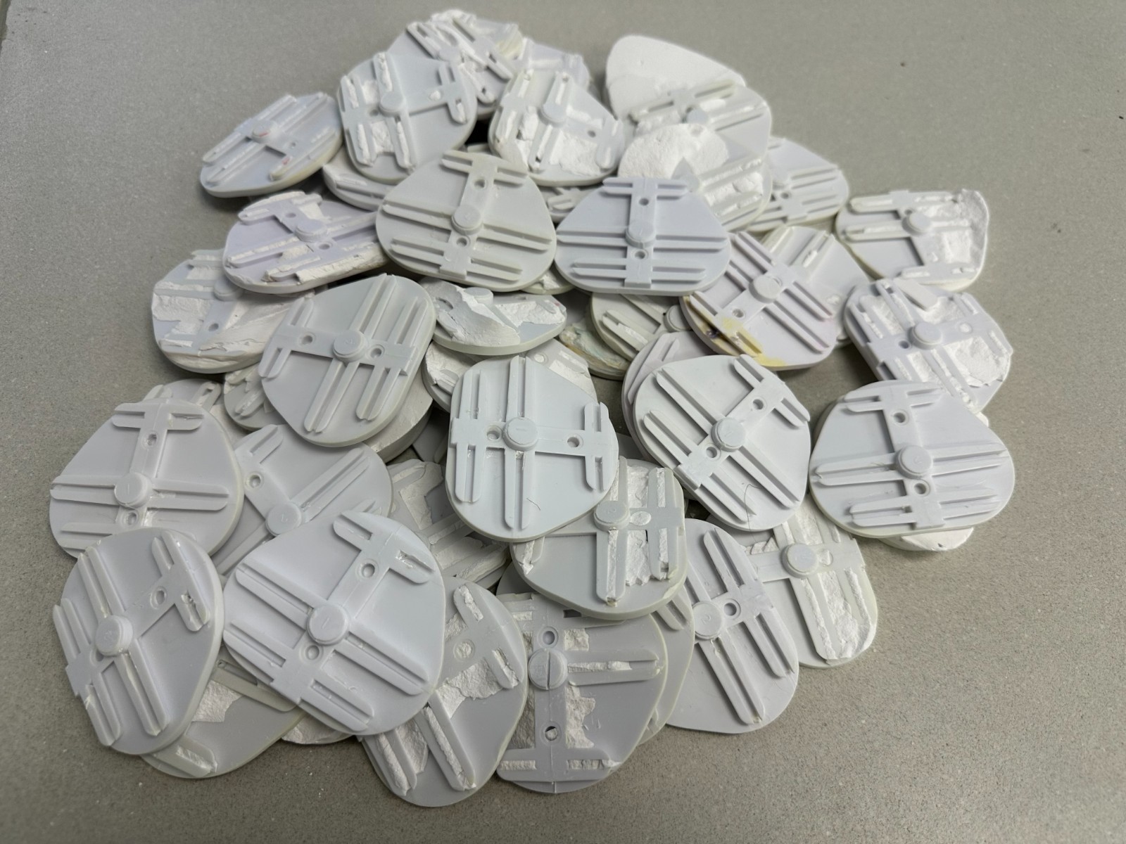 56 WHIPMIX USED MOUNTING PLASTIC DISPOSABLE ARTICULATING PLATES 8580B DENTAL LAB