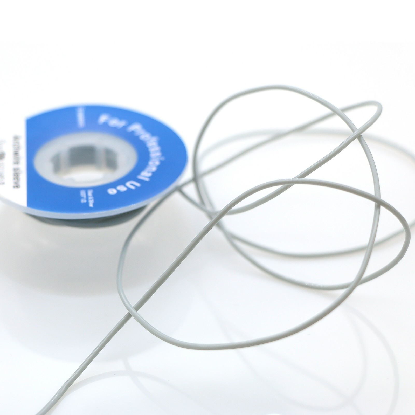 Dental Orthodontic ArchWire Sleeves Protective Tube Elastic 5 Meters Grey Color