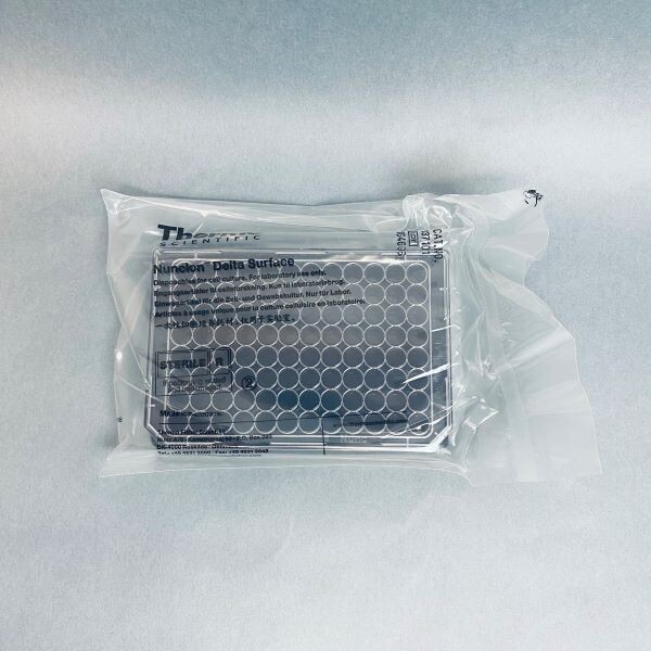 Thermo Scientific Nunc Microplate Nunclon Delta-Treated Black Case of 50