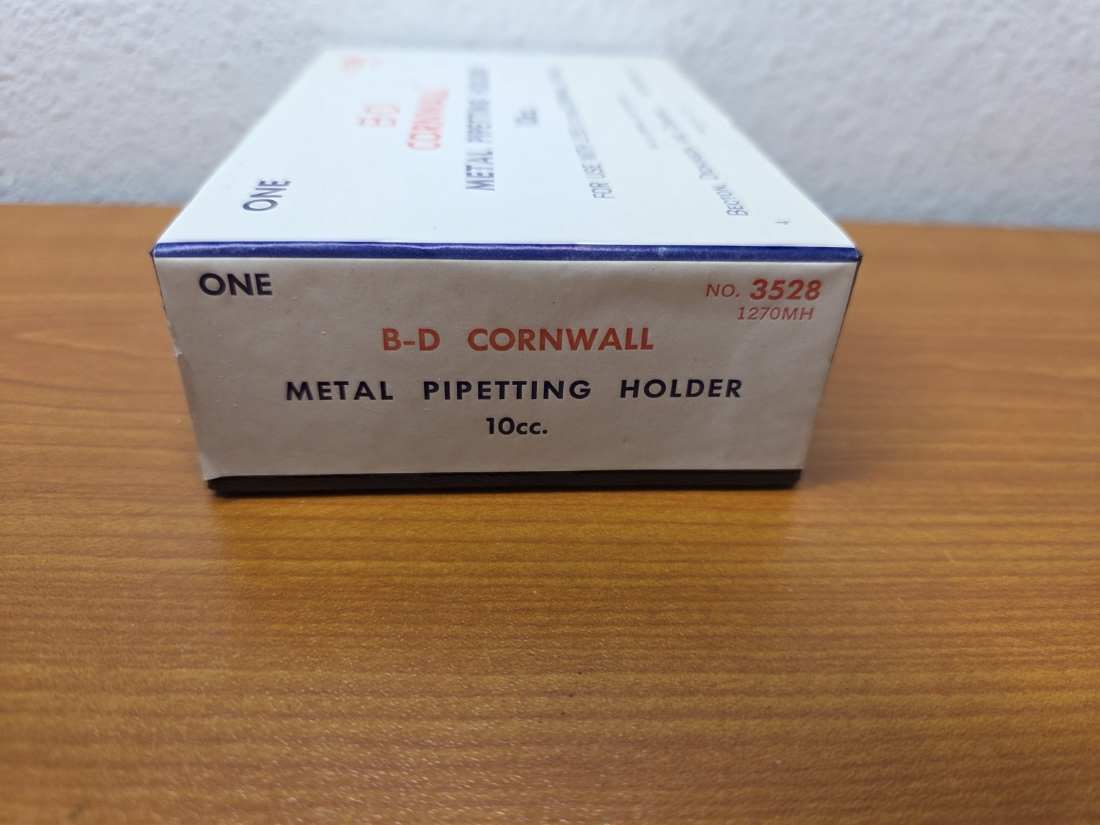 B-D Cornwall Syringe Pipetting Holder, 10cc for 1270s 2193 Syringe NEW