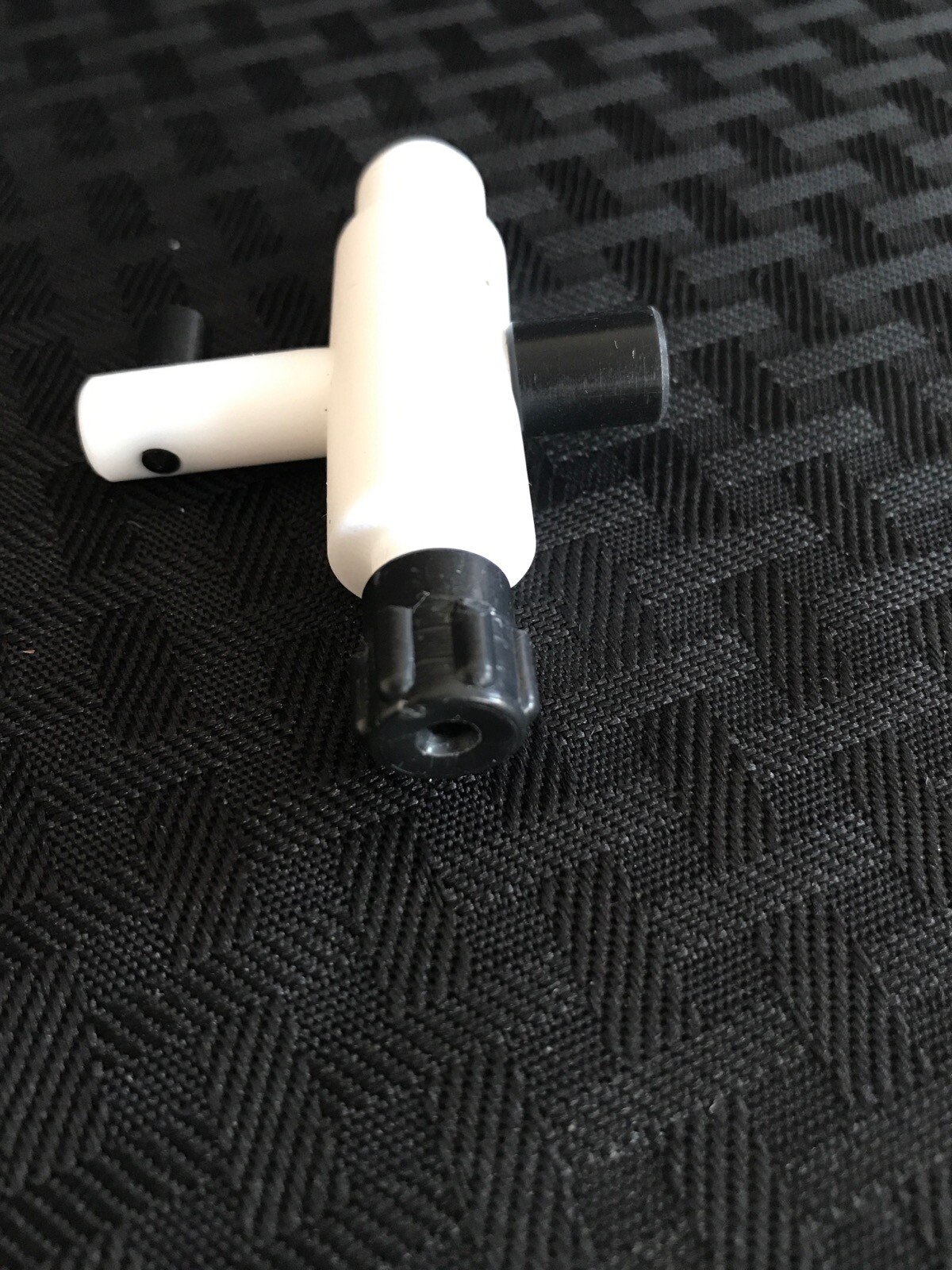 New GLENCO Chromatography PTFE Flow Control Valve Adapter 1mm Bore 11mm Thread