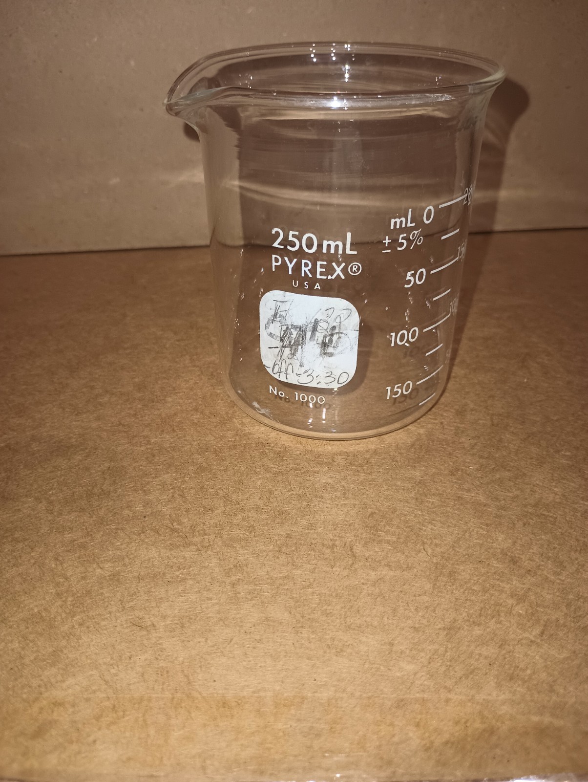 Corning PYREX Griffin Low Form 250mL Beaker, Graduated 1000-250