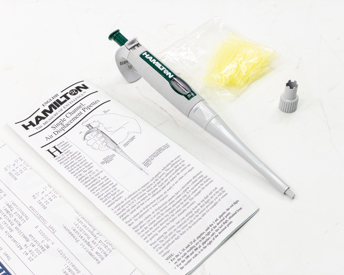 Hamilton 55019-34 Adjustable Volume SoftGrip Pipette 2.5-25 µL – Never Used