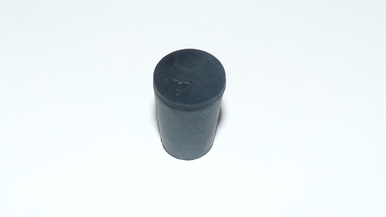 15 ea Size 0 Rubber Laboratory Stopper #0 Fisher Scientific 14-130B 1/2 to 11/16