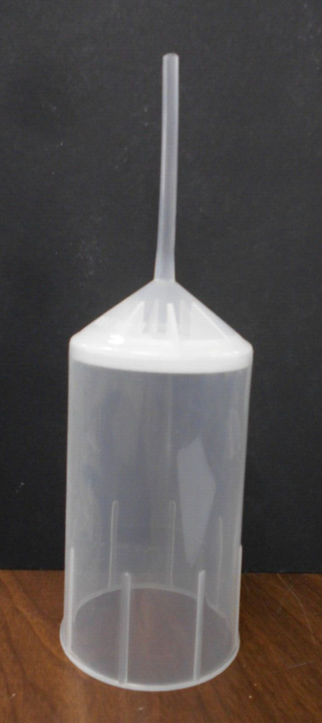Chemrus 500ml Filter Funnel Lot of 16 Funnels 9 ½” Overall Length