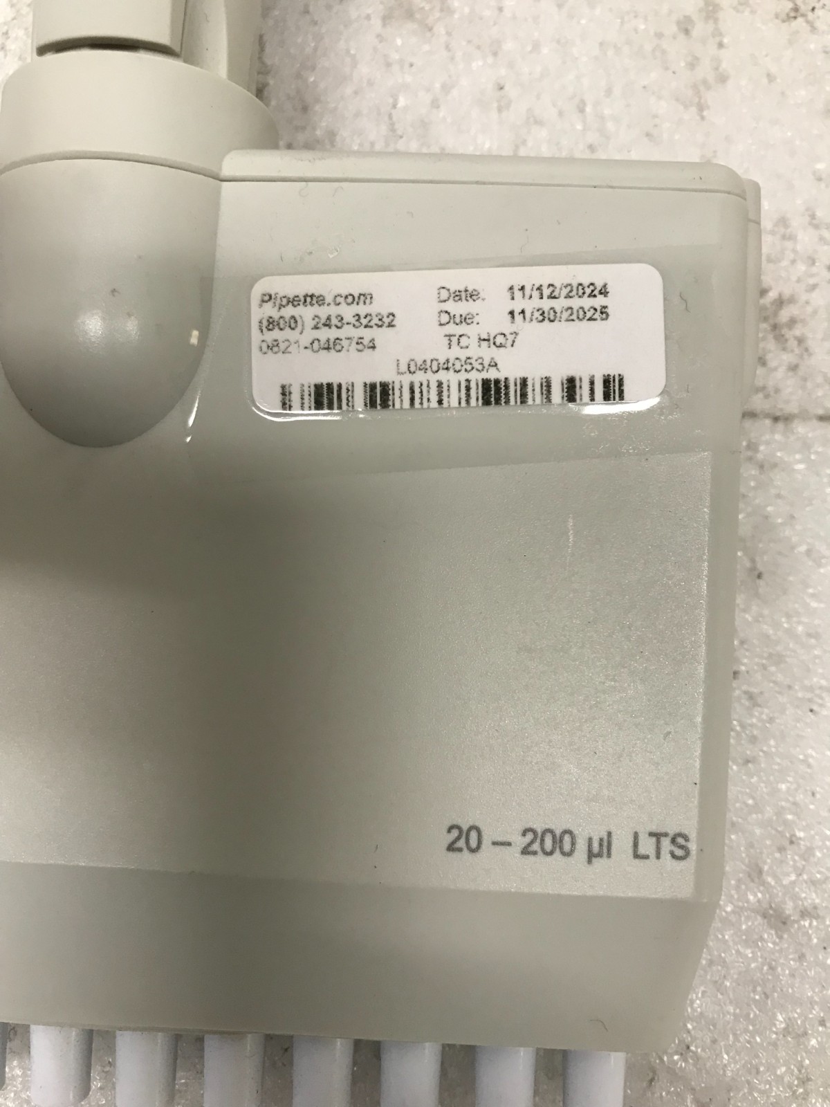 Rainin Pipet-Lite / 200-200ul LTS / 12-Channel Adjustable Spacer