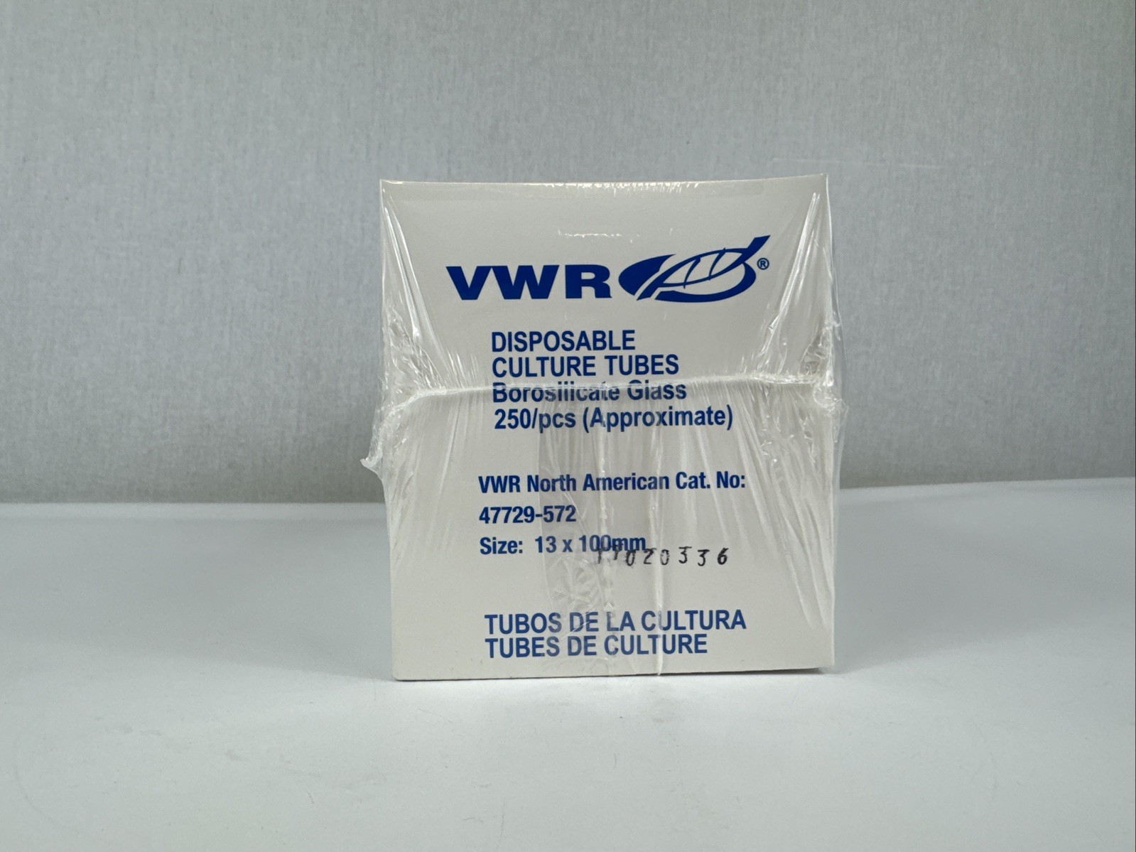 VWR 47729-572 DISPOSABLE BOROSILICATE GLASS CULTURE TUBES 13 X 100MM APPROX 1000