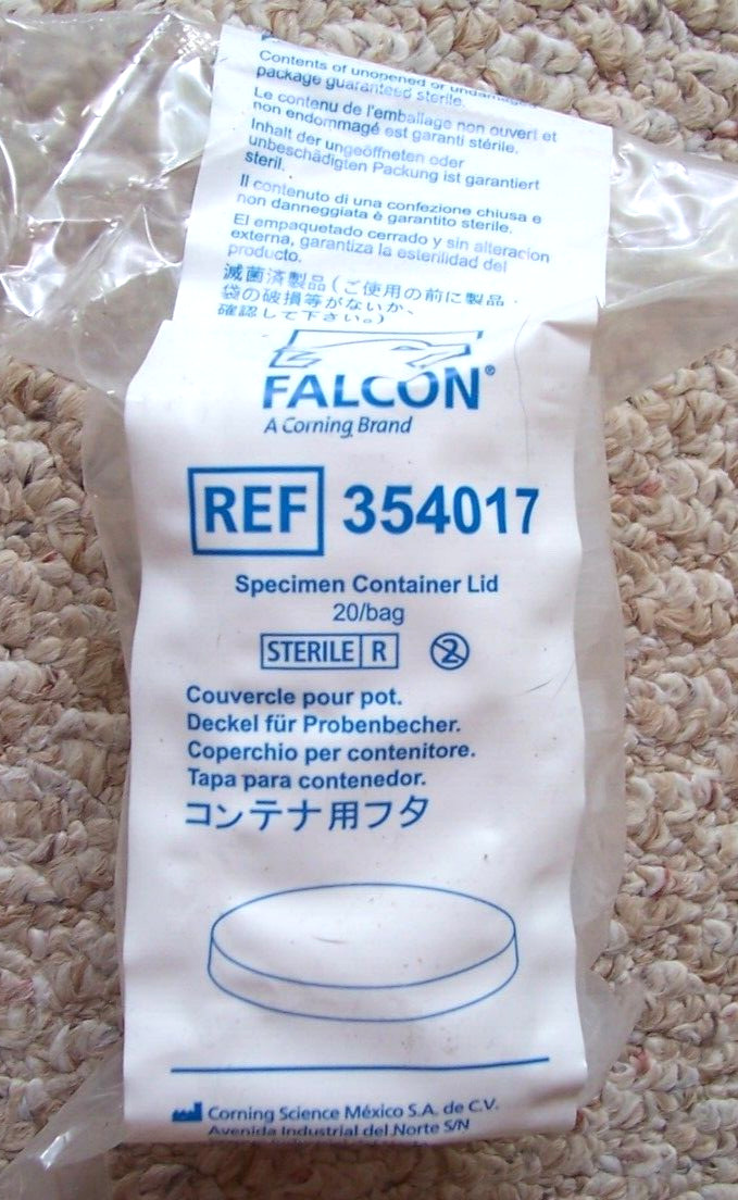 220 Falcon Specimen Container Lids #354017 11 Packages of 20 Each Fit 4.5 & 8oz
