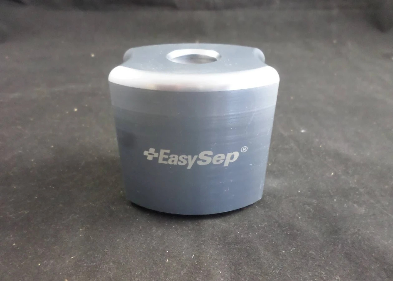 STEMCELL The Big Easy EasySep Immunomagnetic Cell Separation Magnet 18001