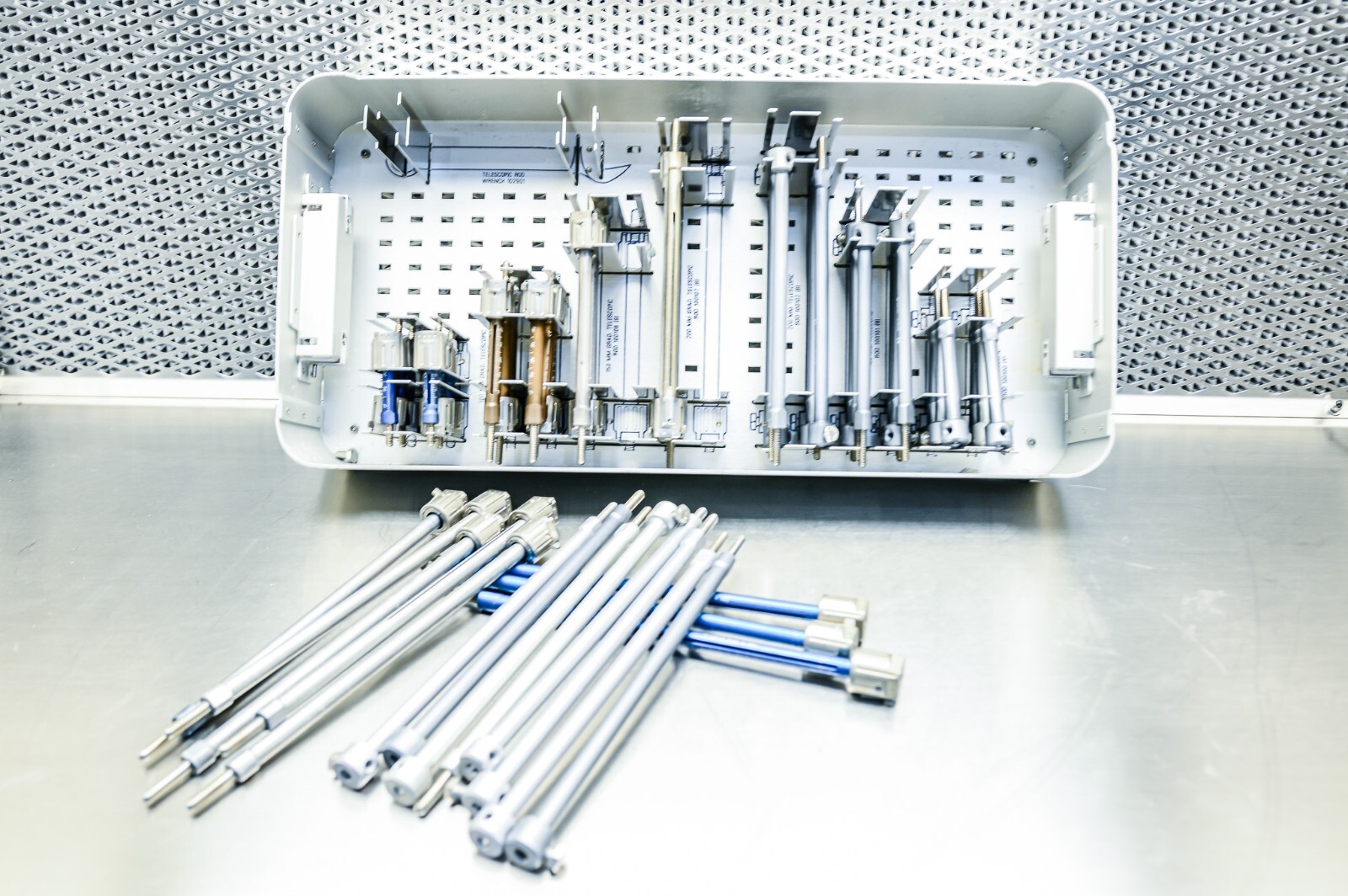 Smith + Nephew Ilizarov System Telescopic Rods 7101-3624 100105 100106 100107