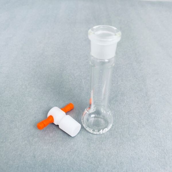 VWR Volumetric Flask 10 ml with PTFE Stopper Grade A – Lot of 4 Flasks