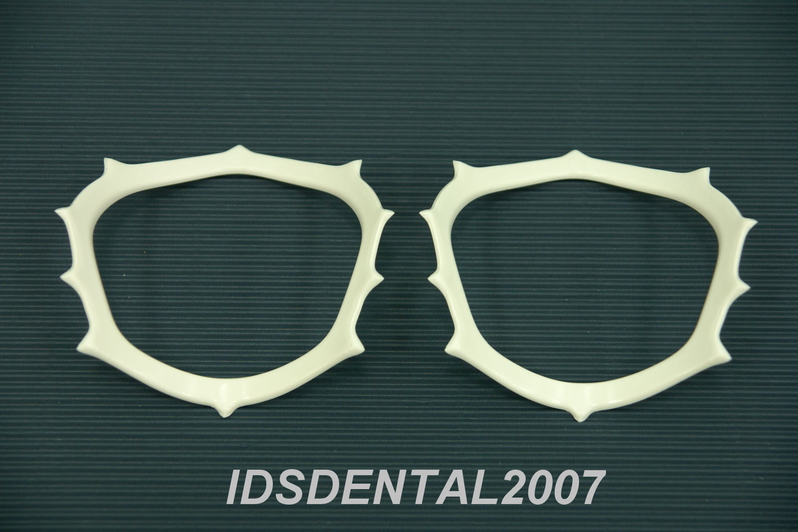 10 PCS Dental Plastic Rubber Dam Frame Round Type Autoclavable NEW