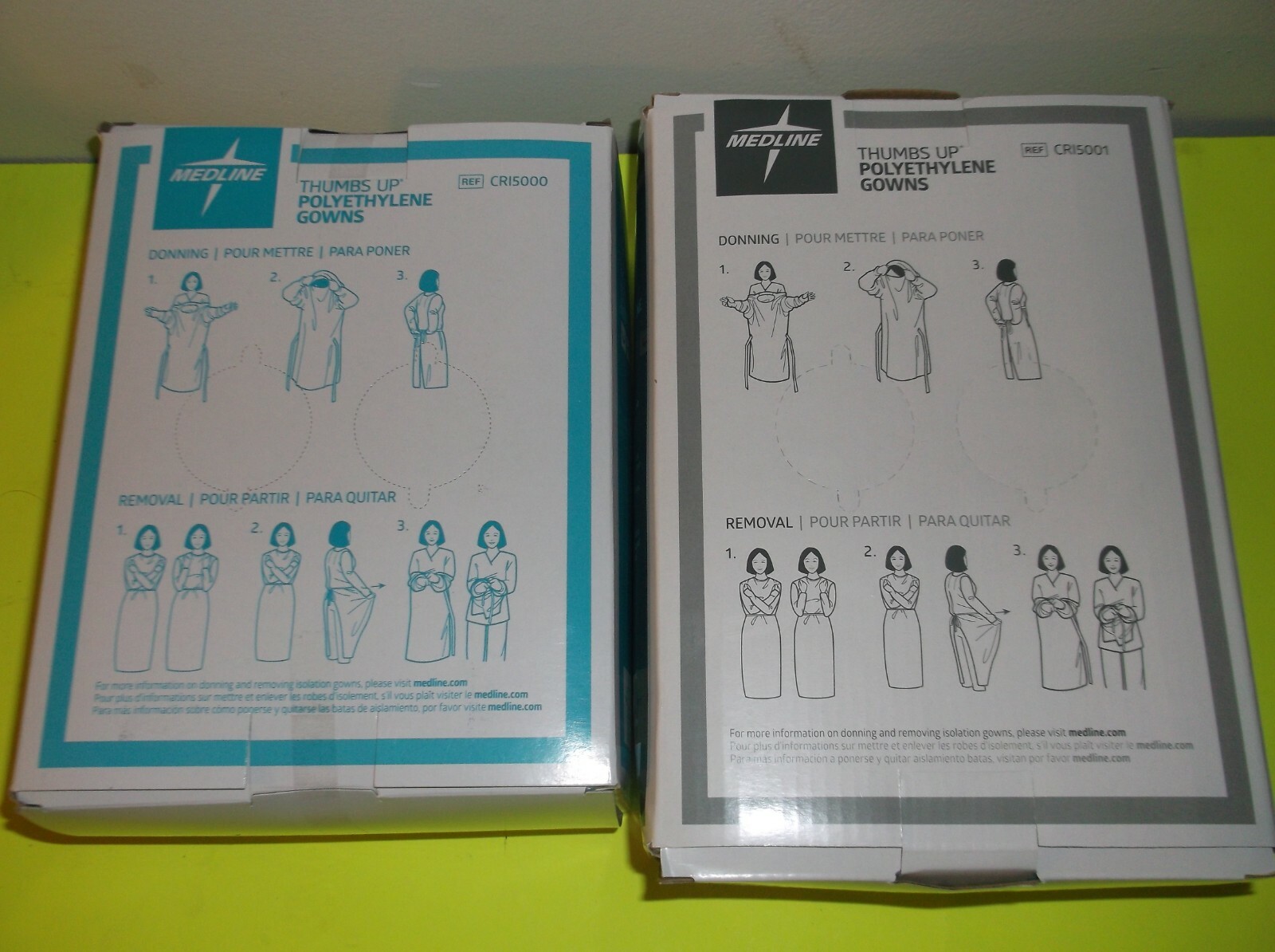 (300) MEDLINE THUMBS UP POLYETHYLENE GOWNS 150 LARGE/150 X-TRA LARGE CR15001 CR1