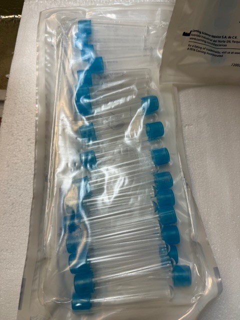 Corning Falcon REF 352235 | 5mL Round Bottom Tube w Cell Strainer cap 25/pk