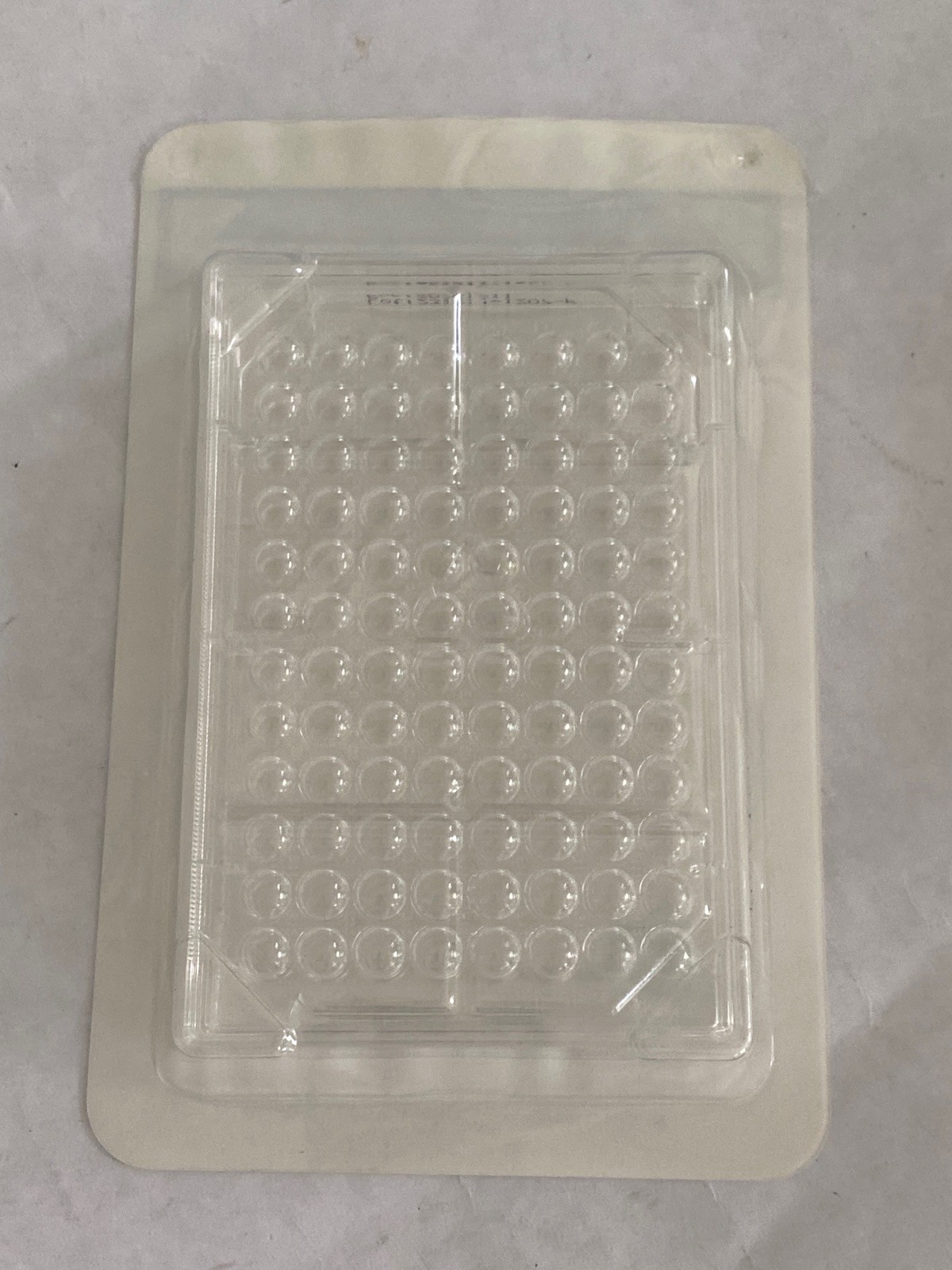 (10) GENESEE GenClone 96-Well Optically Clear PS TC Treated Culture Plate 25-221