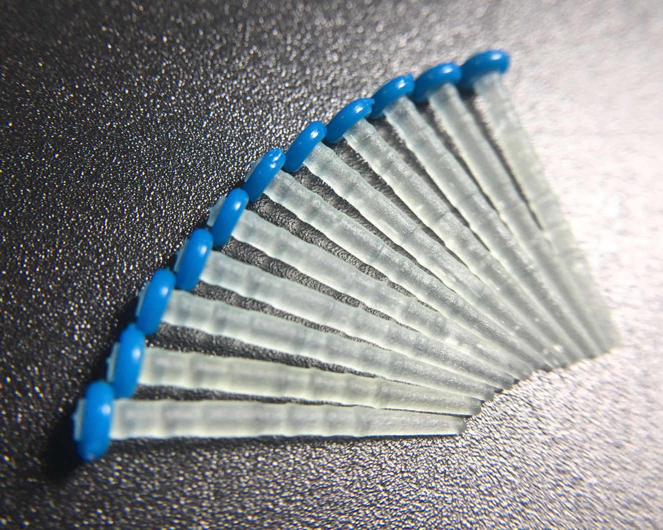 Dental Fiber Post Quartz Screw Glass Root Canal Pin 1.0mm 1.2mm 1.4mm 1.6mm 1.8m