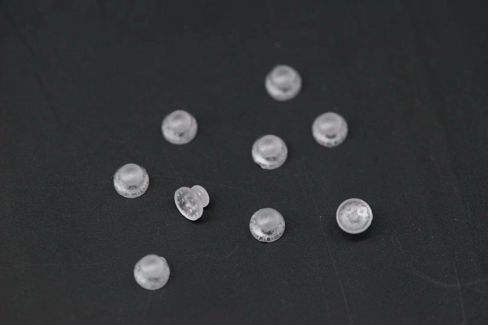10Pcs Dental Orthodontic Lingual Buttons Ceramic Round Base Mesh Clear Aligner