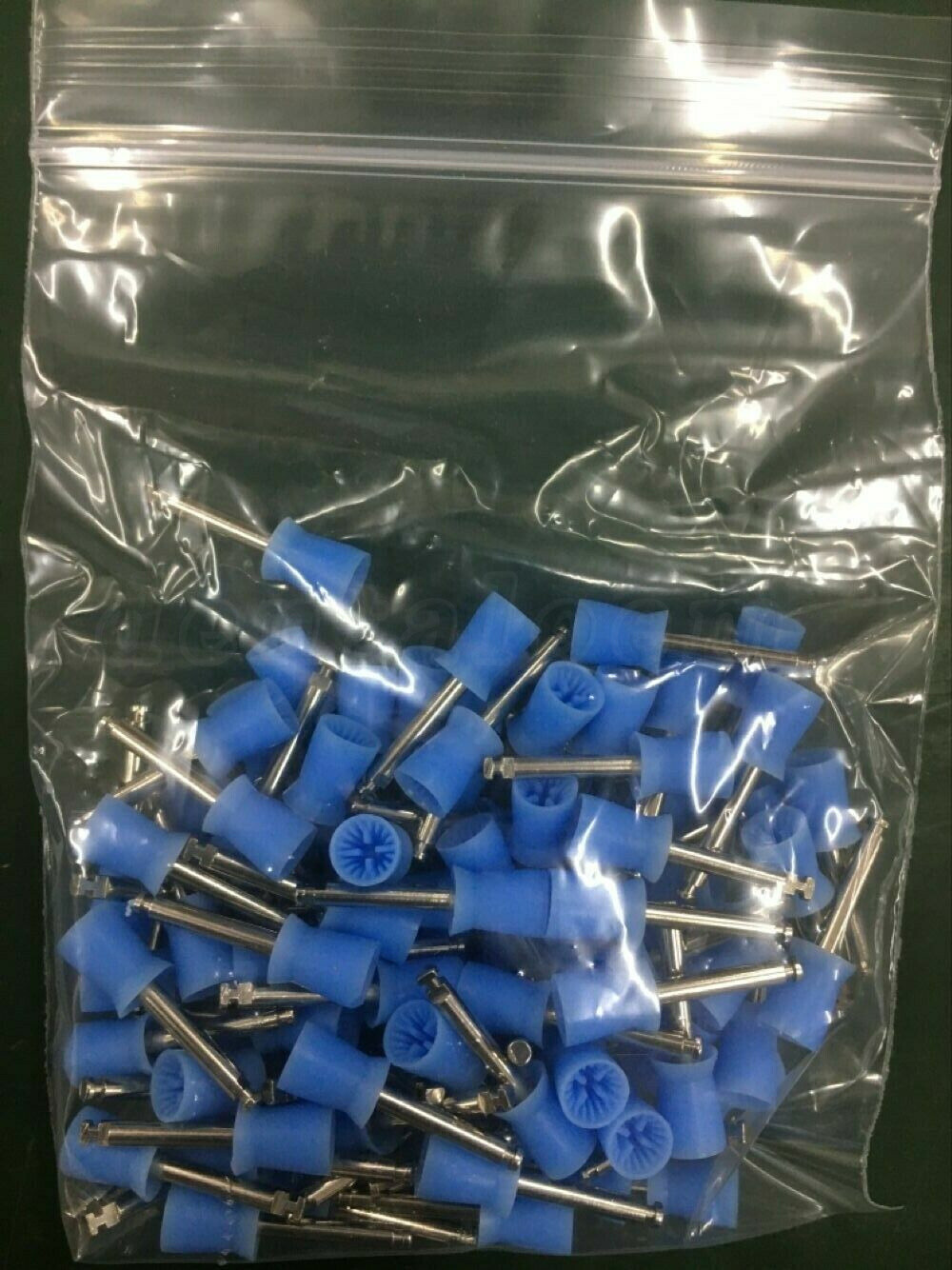 100 Pcs Dental Prophy Paste Cup Latch Polishing Polisher Rubber Brush Bowl Blue