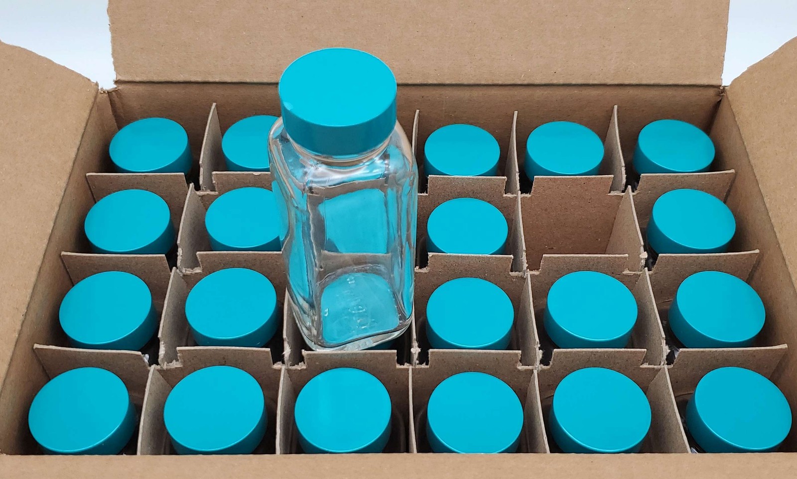 Qorpak 4oz French Square Glass Bottles Type 3 Green F217 Lid GLC-01311 Box of 24