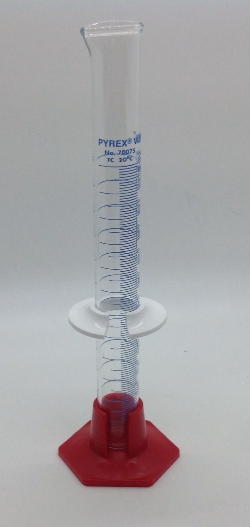 Pyrex Vista No. 70075 25 mL Graduated Cylinder, New