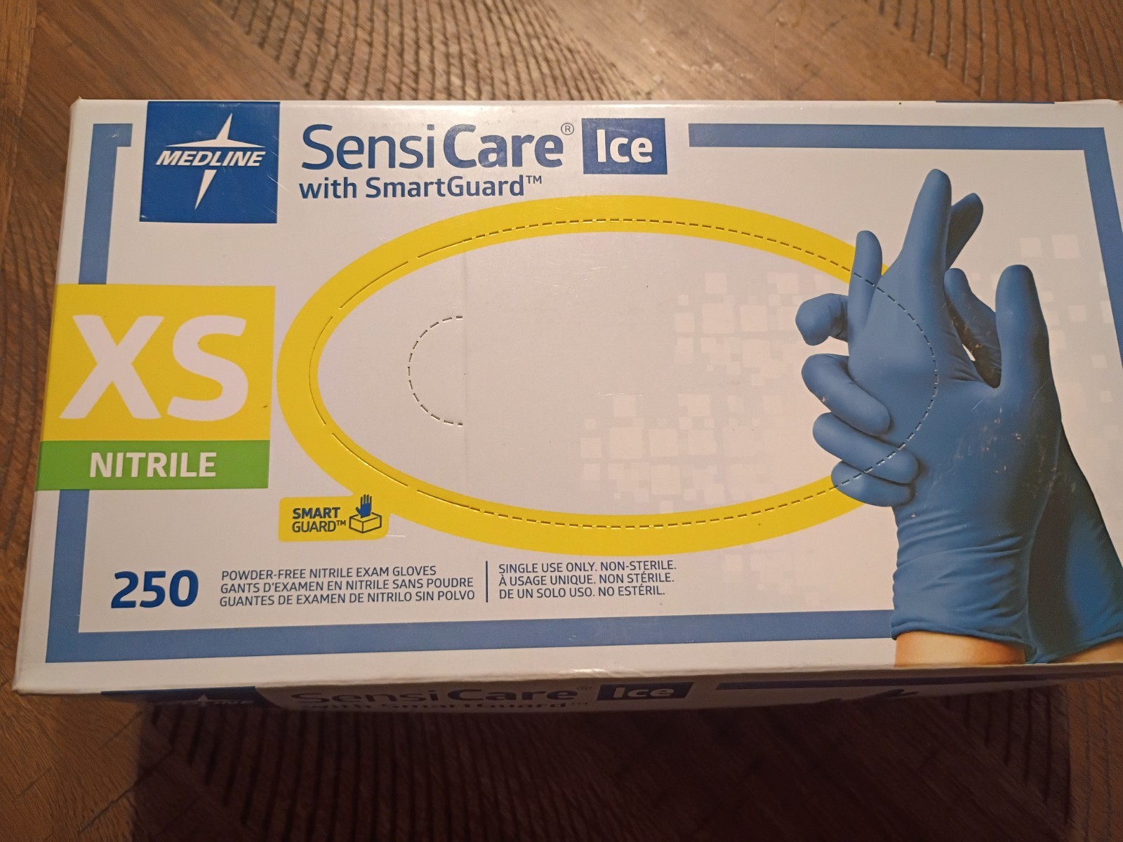 5 Boxes Medline SensiCare Ice Powder Free Nitrile Exam Gloves XS 5 X 250 = 1250