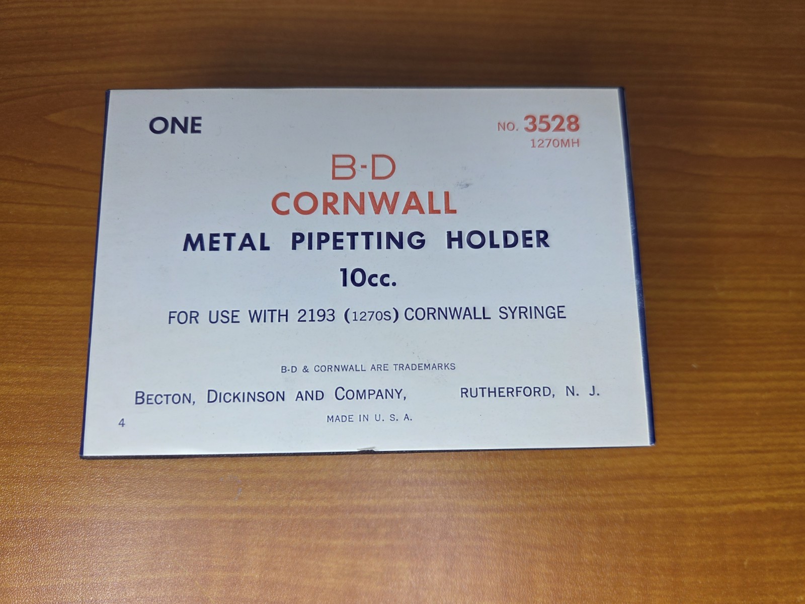 B-D Cornwall Syringe Pipetting Holder, 10cc for 1270s 2193 Syringe NEW