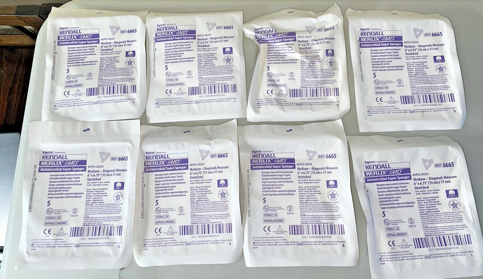 8 Kendall KERLIX AMD Antimicrobial Super Sponges 6665 Medium 6″x6.75″ Stretched