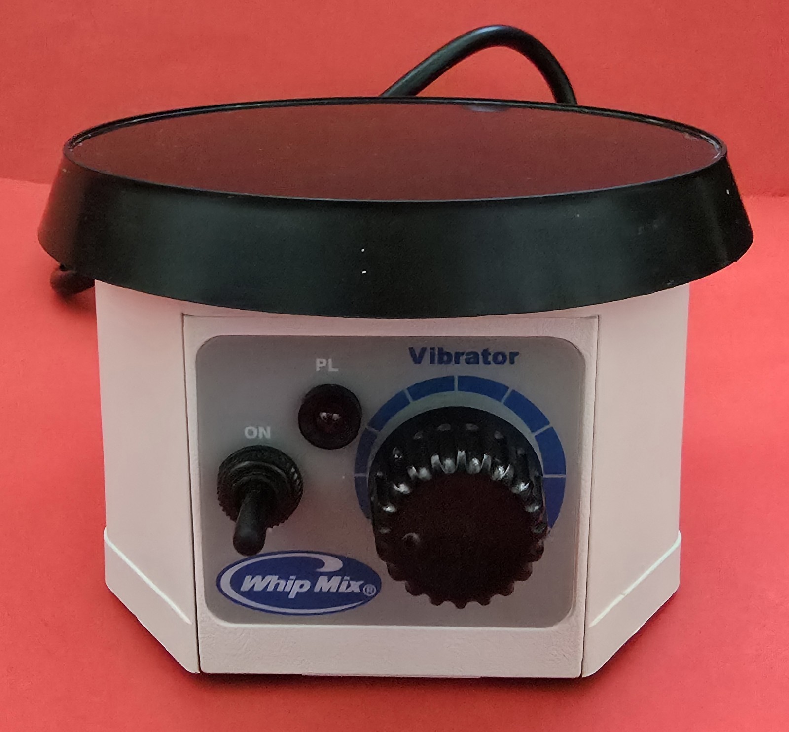 Pre-owned: Whip Mix 115V General Purpose Vibrator – Dental Lab