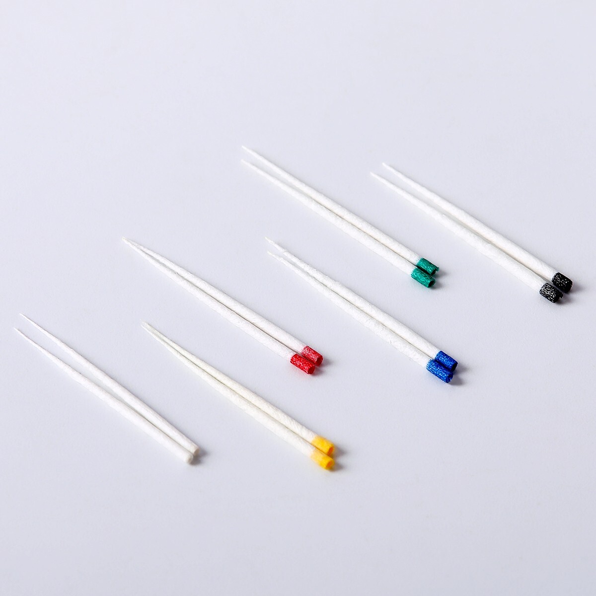 Dental Absorbent Paper Points Gutta Percha Points Eododontic PP/GP 0.04/02 Taper