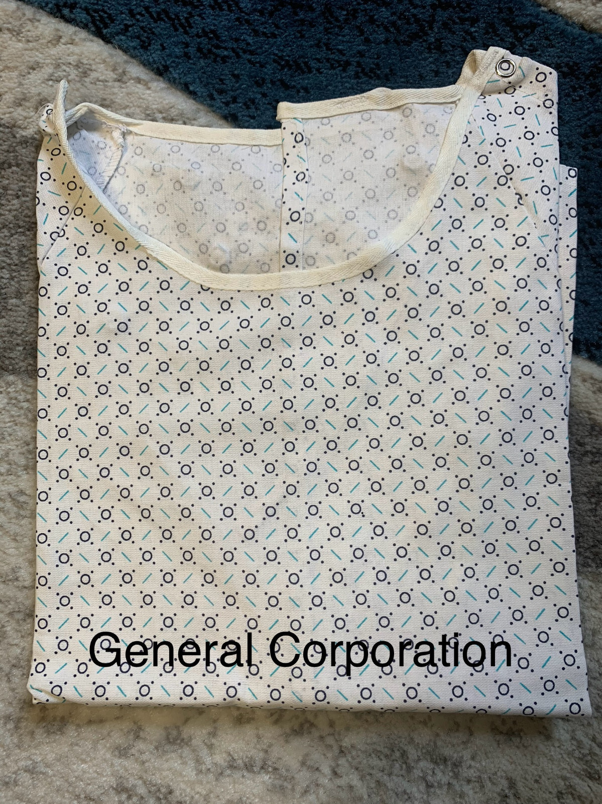 4 Pack Hospital Unisex Long Lasting Patient Gowns