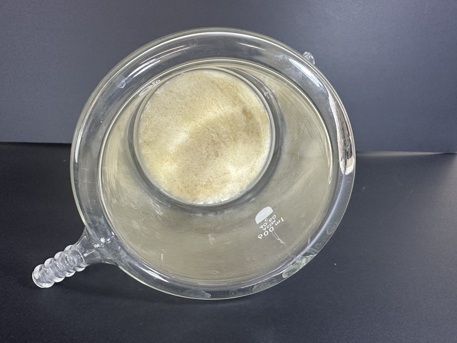 Labglass Reaction/Cylindrical Vessel 600 ml W/Side Hose Barb Port