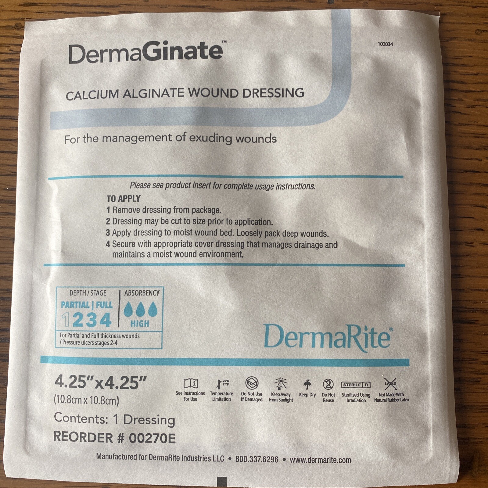 DermaGinate Calcium Alginate Dressing 4.25″ x 4.25″ Ref #00270E (19 dressings)
