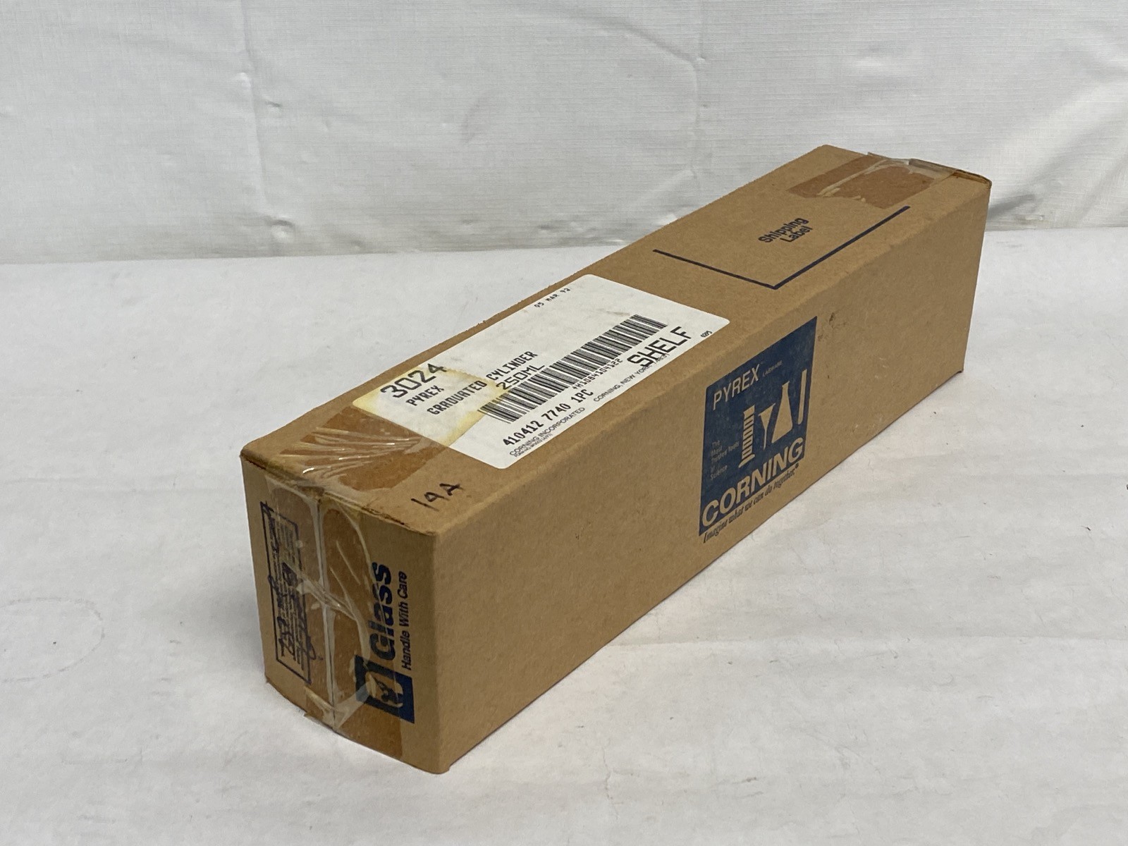 New CORNING PYREX Glass 250mL Single Scale TD Graduated Cylinder 3024-250