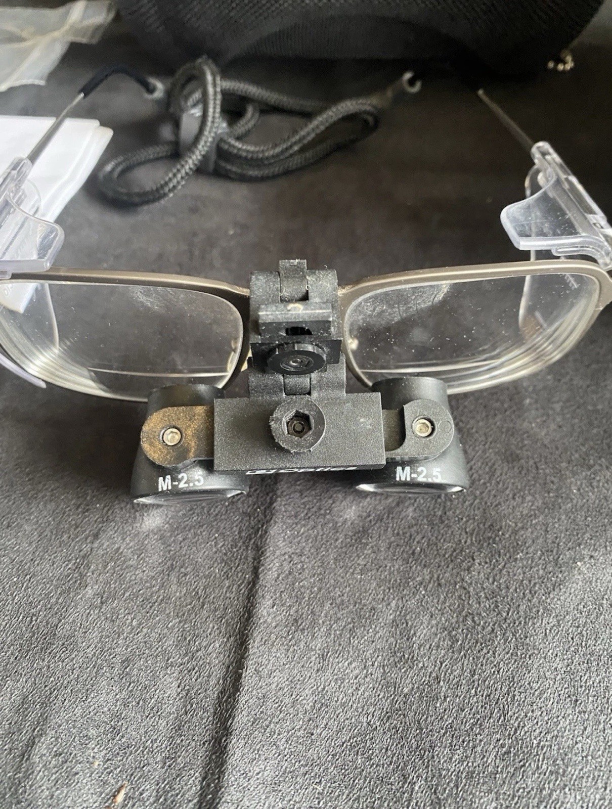 Q-Optics Dental Telescopic Loupes 2.5x Flip-Up with Case