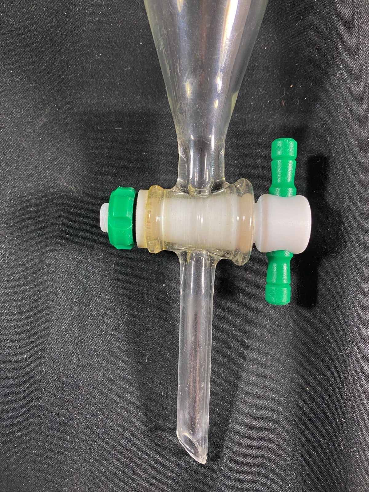CHEMGLASS 500mL Squibb Separatory Funnel w/ Stopcock #27 Neck CG-1742-05