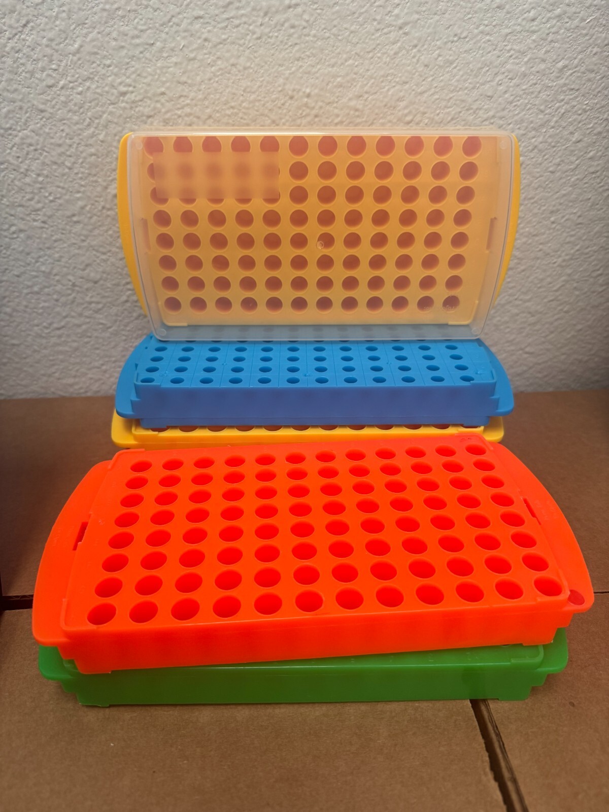 Heathrow Scientific 96 Well Reversible Tube Rack (set of 6)