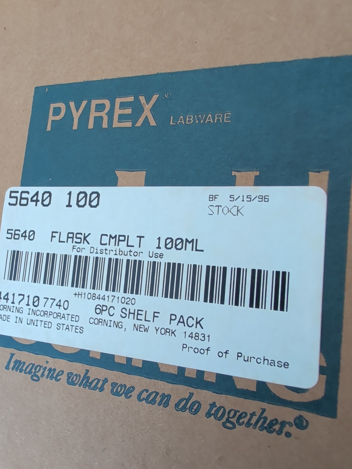 THREE PYREX Labware 100 ml 5640 Flask Glass new in the orig box