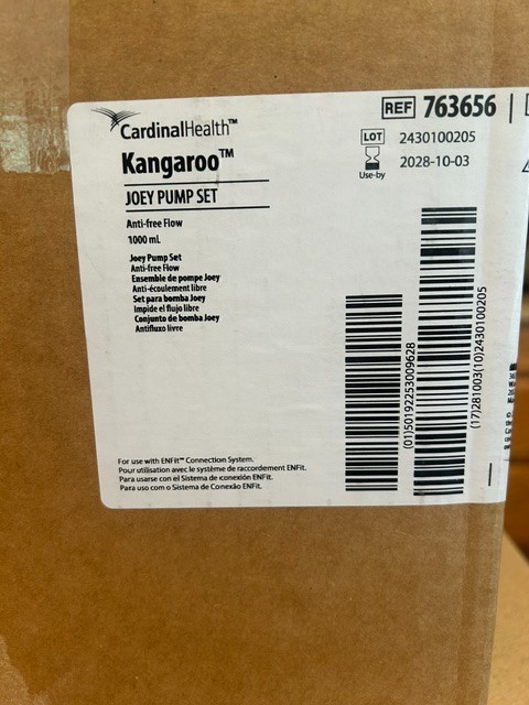 kangaroo joeyfeeding bag pump set 1000ml anti free flow Ref. 763656, lot of 30