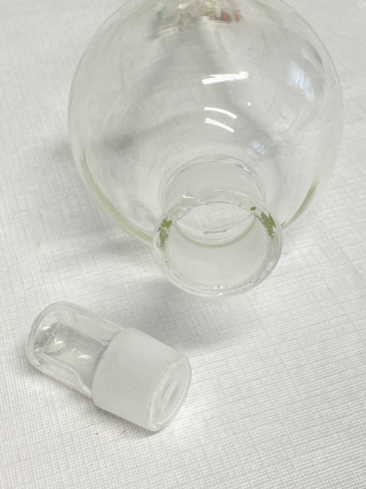 Chemglass 500mL Glass Squibb Separatory Funnel #27 Stpr 4mm PTFE Stpk CG174205 B