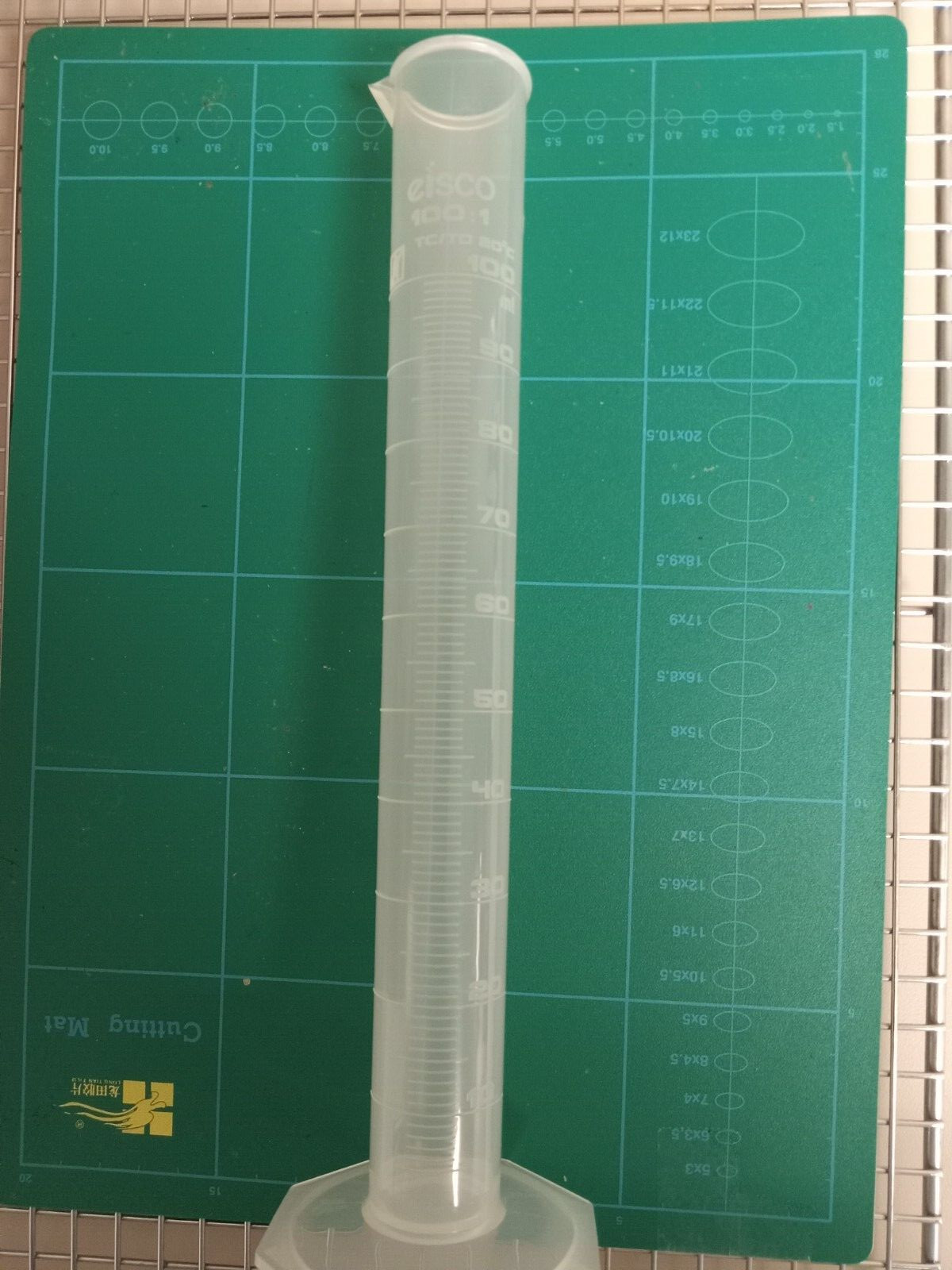 Eisco Labs 100ml Graduated Cylinder, Class B – Polypropylene