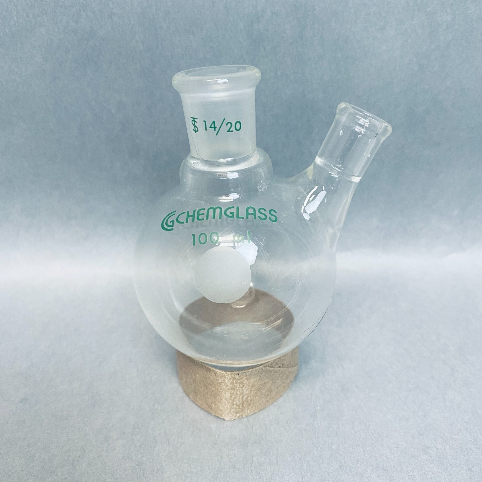 Chemglass Single Neck 100 ml Round Bottom Flask 14/20 with Side Tubulation