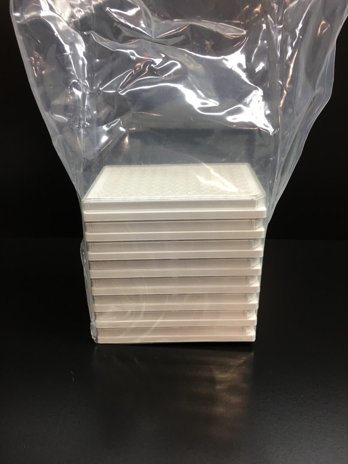 Corning Costar REF 3917 96-well Solid White TC-treated Microplates Case 8 PCS