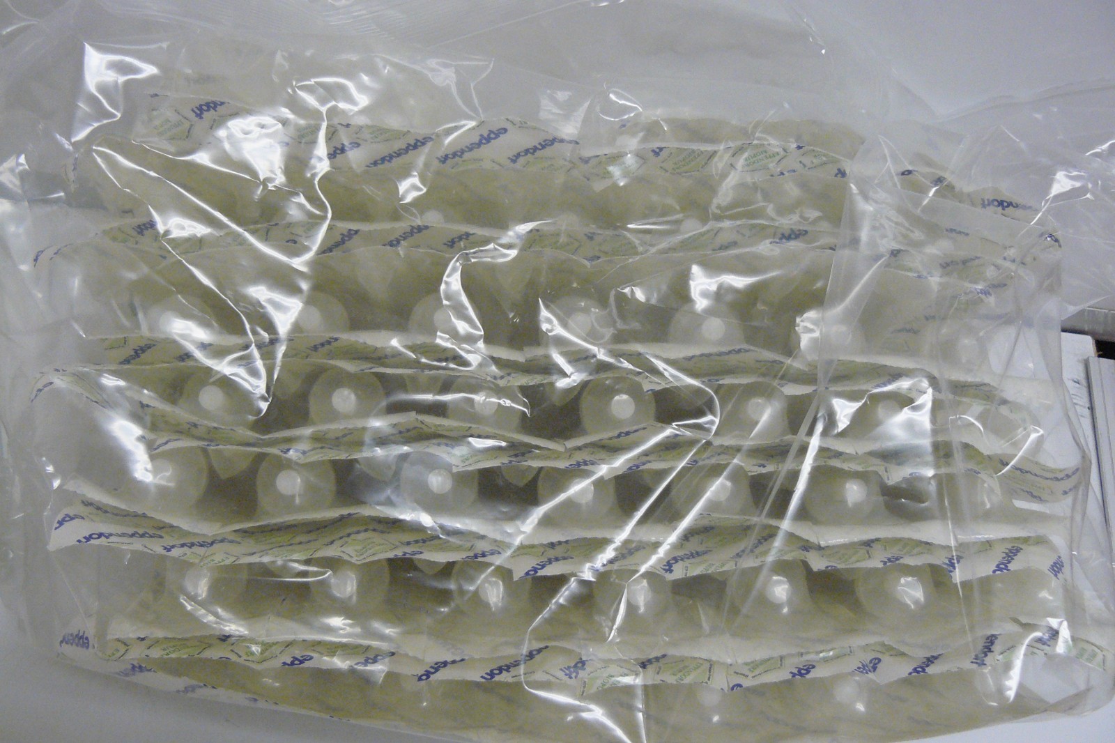 BOX OF 100 EPPENDORF COMBITIPS 22 49 510-1 1.25mL INDIVIDUALLY WRAPPED