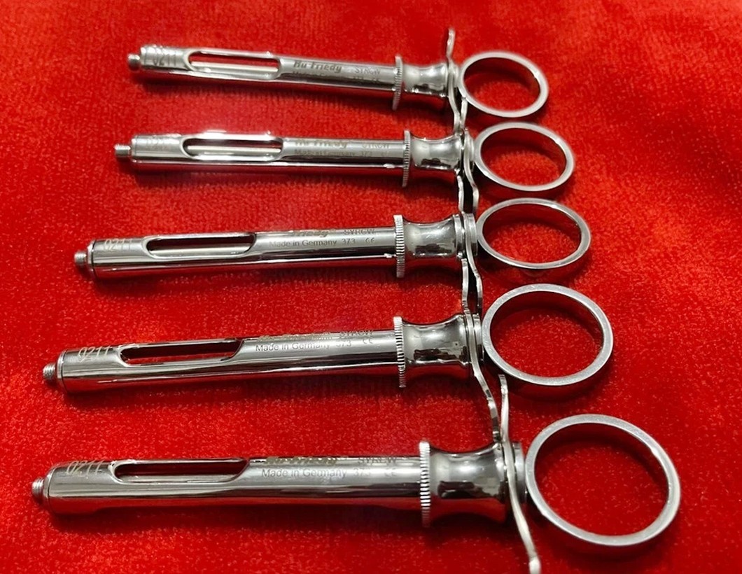 Hu-Friedy CW Style Dental Anesthetic Aspirating 1.8ml Syringe SYRCW 5 Pcs