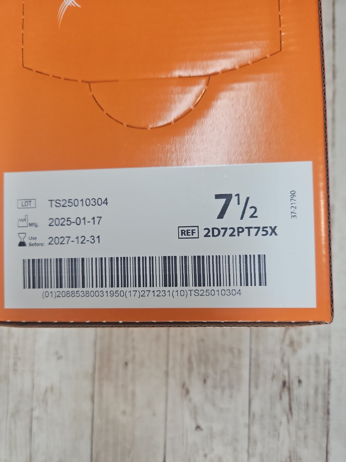 Protexis PI Surgical Gloves *1 Box 50 Pair* Cardinal Size: 7.5 Exp: 12/27