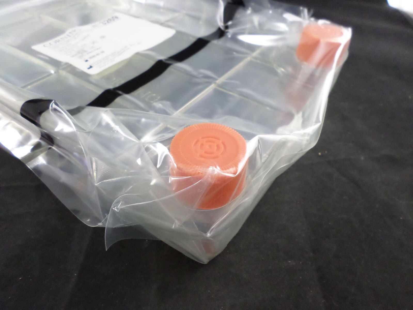 CORNING Plastic CellSTACK 2 Chamber w/ Vent Caps 1272cm2 Area Rectangle 5/CASE