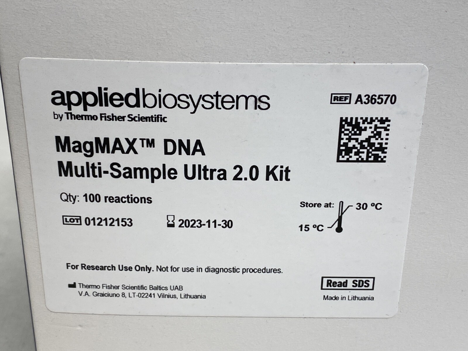 APPLIED BIOSYSTEMS MagMAX DNA Multi-Sample Ultra 2.0 Kit 100 Reactions A36570